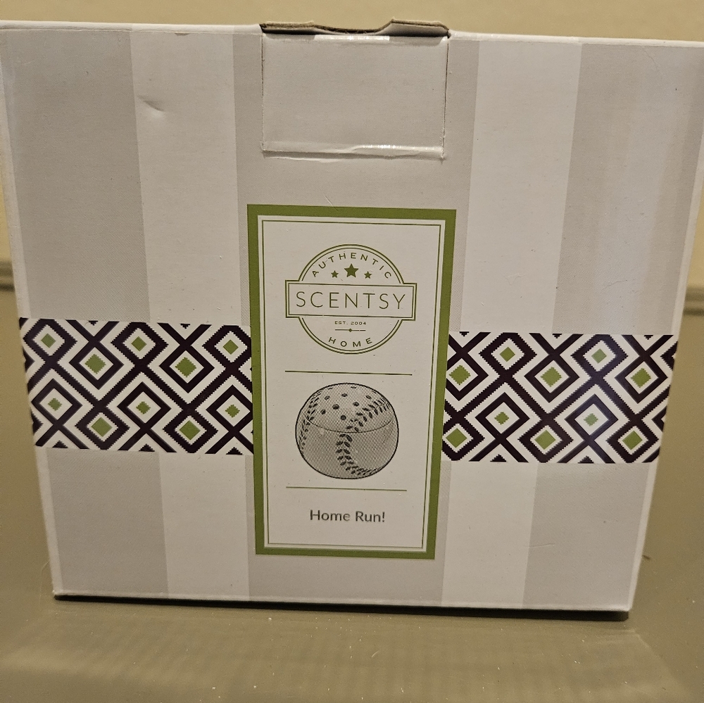 Scentsy Home Run Warmer